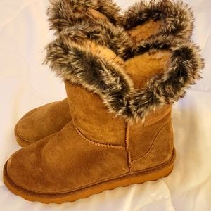 Bearpaw boots